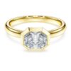 Anillo con engaste octogonal, diamantes cultivados en laboratorio, 1,0 ct en total, forma octogonal, oro amarillo de 14K Anillo con engaste octogonal, diamantes cultivados en laboratorio, 1,0 ct en total, forma octogonal, oro amarillo de 14K