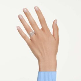Anillo con motivo Idyllia, cortes mixtos, flecha, blanco, chapado en rodio Anillo con motivo Idyllia, cortes mixtos, flecha, blanco, chapado en rodio