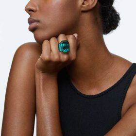 Anillo de cóctel Lucent con corte octogonal, verde