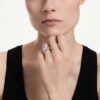 Anillo Galaxy Bypass con diamantes cultivados en laboratorio de 1,25 quilates en total, formas variadas, oro blanco de 14 quilates Anillo Galaxy Bypass con diamantes cultivados en laboratorio de 1,25 quilates en total, formas variadas, oro blanco de 14 quilates