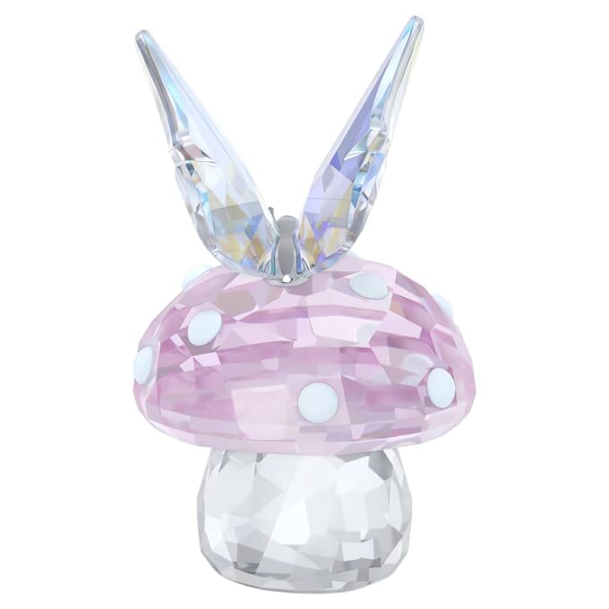 Ariana Grande x Swarovski: seta y mariposa Ariana Grande x Swarovski: seta y mariposa