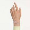 Brazalete Ariana Grande X Swarovski con cortes variados, libélula, multicolor, chapado en rodio Brazalete Ariana Grande X Swarovski con cortes variados, libélula, multicolor, chapado en rodio