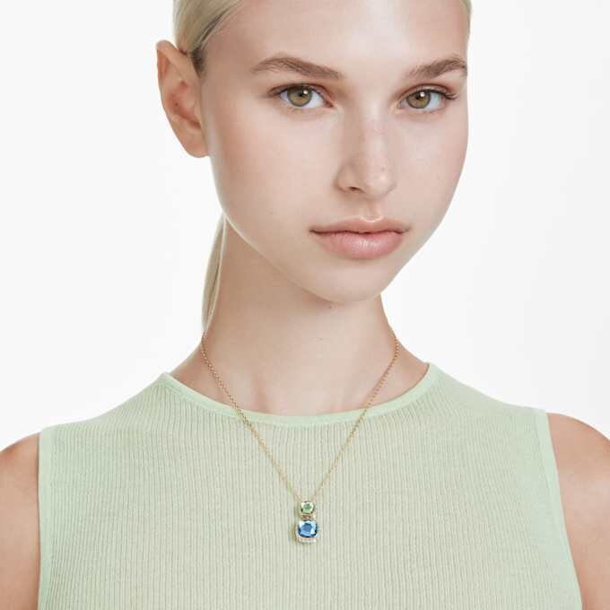 Colgante Chroma con corte en cojín, multicolor, chapado en tono dorado Colgante Chroma con corte en cojín, multicolor, chapado en tono dorado