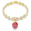 Colgante Idyllia con cortes variados, fresa, rojo, chapado en tono dorado Colgante Idyllia con cortes variados, fresa, rojo, chapado en tono dorado
