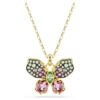 Colgante Idyllia con cortes variados, pavé, mariposa, multicolor, chapado en tono dorado Colgante Idyllia con cortes variados, pavé, mariposa, multicolor, chapado en tono dorado