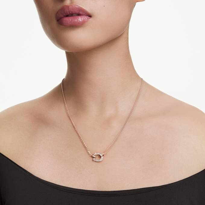 Colgante Symbolica con pavé, herradura, blanco, chapado en tono oro rosa Colgante Symbolica con pavé, herradura, blanco, chapado en tono oro rosa
