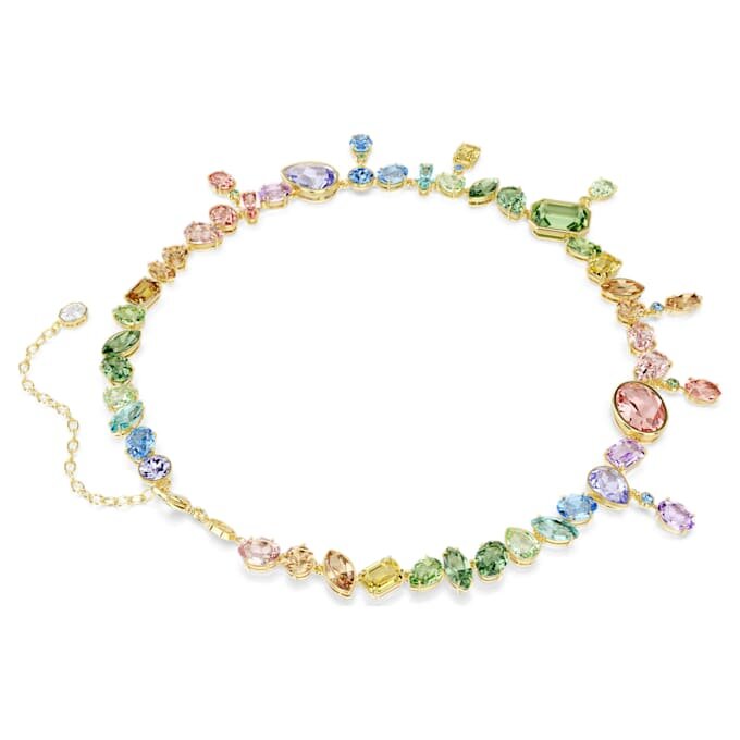 Collar Gema con cortes variados, cristales colgantes, multicolor, chapado en tono dorado Collar Gema con cortes variados, cristales colgantes, multicolor, chapado en tono dorado