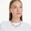 Collar Gema con cortes variados, cristales colgantes, multicolor, chapado en tono dorado Collar Gema con cortes variados, cristales colgantes, multicolor, chapado en tono dorado