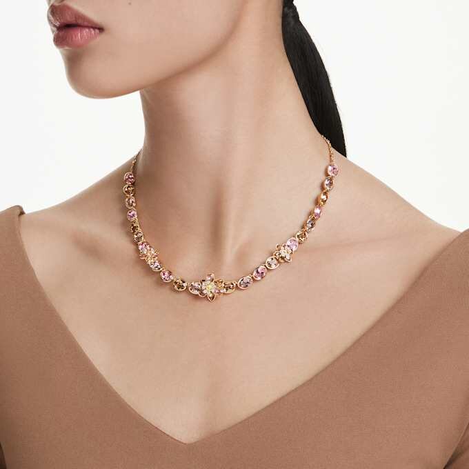 Collar Idyllia con cortes variados, flor, multicolor, chapado en tono dorado Collar Idyllia con cortes variados, flor, multicolor, chapado en tono dorado