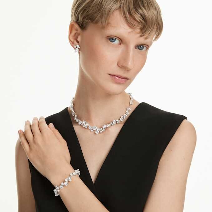 Conjunto Constella de cortes variados, blanco, chapado en rodio Conjunto Constella de cortes variados, blanco, chapado en rodio