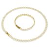 Conjunto «Una Angelic» de corte redondo, blanco, chapado en tono dorado Conjunto «Una Angelic» de corte redondo, blanco, chapado en tono dorado