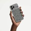 Funda para smartphone con cristales de cara plana, iPhone® 17 Pro Max, tono plateado Funda para smartphone con cristales de cara plana, iPhone® 17 Pro Max, tono plateado