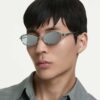 Gafas de sol con forma de cojín, Sk7042, tono plateado Gafas de sol con forma de cojín, Sk7042, tono plateado