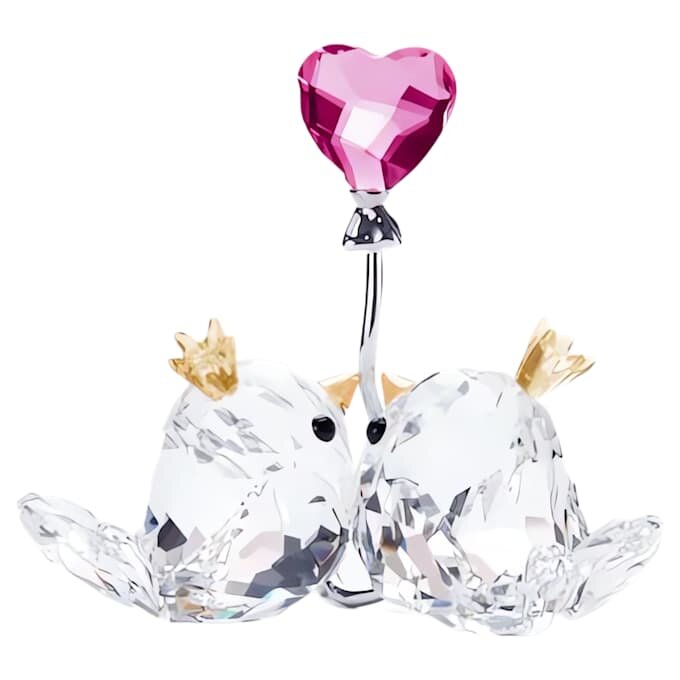 Pajaritos enamorados con corazón rosa Pajaritos enamorados con corazón rosa