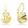 Pendientes colgantes Bella V de corte redondo, verdes, chapados en tono dorado Pendientes colgantes Bella V de corte redondo, verdes, chapados en tono dorado