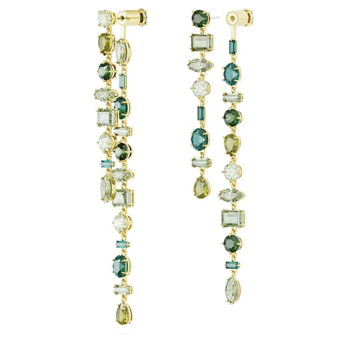 Pendientes colgantes Gema: diseño asimétrico, cortes variados, extralargos, verdes, chapados en tono dorado Pendientes colgantes Gema: diseño asimétrico, cortes variados, extralargos, verdes, chapados en tono dorado