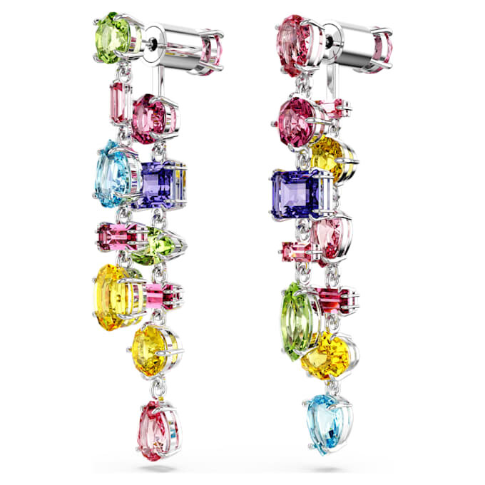 Pendientes colgantes Gema: diseño asimétrico, cortes variados, largos, multicolores, chapados en rodio Pendientes colgantes Gema: diseño asimétrico, cortes variados, largos, multicolores, chapados en rodio