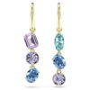 Pendientes colgantes Gema: diseño asimétrico, cortes variados, multicolores, chapados en tono dorado Pendientes colgantes Gema: diseño asimétrico, cortes variados, multicolores, chapados en tono dorado