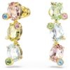 Pendientes colgantes Gema: diseño asimétrico, cortes variados, multicolores, chapados en tono dorado Pendientes colgantes Gema: diseño asimétrico, cortes variados, multicolores, chapados en tono dorado