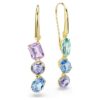 Pendientes colgantes Gema: diseño asimétrico, cortes variados, multicolores, chapados en tono dorado Pendientes colgantes Gema: diseño asimétrico, cortes variados, multicolores, chapados en tono dorado