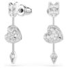 Pendientes colgantes Idyllia con cortes variados, corazón con flecha, blancos, chapados en rodio Pendientes colgantes Idyllia con cortes variados, corazón con flecha, blancos, chapados en rodio