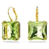 Pendientes colgantes Millenia de corte cuadrado, verdes, chapados en tono dorado Pendientes colgantes Millenia de corte cuadrado, verdes, chapados en tono dorado