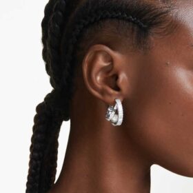 Pendientes de aro Ariana Grande x Swarovski con perlas de cristal, corte baguette, blancos y chapados en rodio