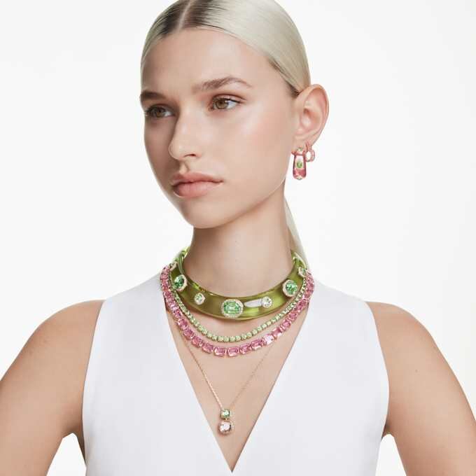Colgante Chroma con corte en cojín, multicolor, chapado en tono dorado Colgante Chroma con corte en cojín, multicolor, chapado en tono dorado