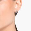 Pendientes de aro Matrix Vittore, corte redondo, blancos, chapados en rodio Pendientes de aro Matrix Vittore, corte redondo, blancos, chapados en rodio