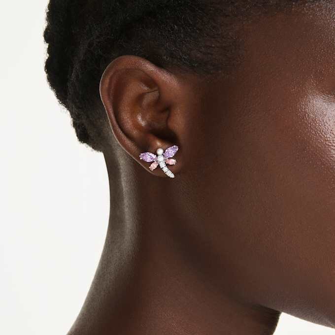 Pendientes de botón Ariana Grande X Swarovski con cortes variados, libélula, multicolor, chapados en rodio Pendientes de botón Ariana Grande X Swarovski con cortes variados, libélula, multicolor, chapados en rodio