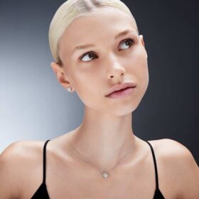 Colgante «Galaxy» con diamantes cultivados en laboratorio, 1,05 quilates en total, forma redonda, oro blanco de 14 quilates