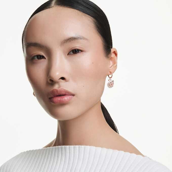 Pendientes de cisne con pavé, cisne, rosa Pendientes de cisne con pavé, cisne, rosa