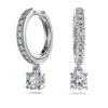 Pendientes de gota «Eternity» con diamantes cultivados en laboratorio, 0,7 ct en total, forma redonda, oro blanco de 14K Pendientes de gota «Eternity» con diamantes cultivados en laboratorio, 0,7 ct en total, forma redonda, oro blanco de 14K