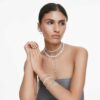 Brazalete de Ariana Grande x Swarovski con perlas de cristal, corte baguette, blanco, chapado en rodio