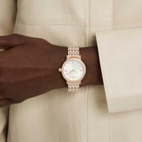 Reloj Imber de fabricación suiza, brazalete metálico, tono oro rosa, acabado en tono oro rosa