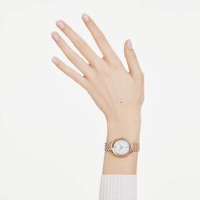 Reloj Imber Oval de fabricación suiza, pulsera metálica, tono dorado, acabado en tono oro rosa