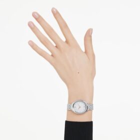 Reloj Imber Oval de fabricación suiza, pulsera metálica, tono plateado, acero inoxidable