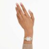 Reloj Matrix Octagon con pulsera metálica, tono dorado, acabado dorado champán Reloj Matrix Octagon con pulsera metálica, tono dorado, acabado dorado champán