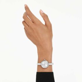 Reloj tipo brazalete Sublima, fabricado en Suiza, pulsera de metal, tono plateado, acero inoxidable
