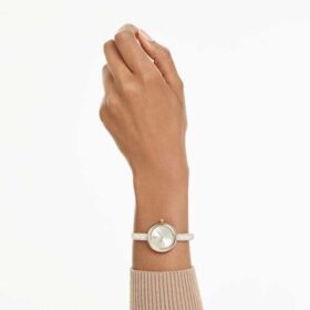 Reloj tipo pulsera Sublima, fabricado en Suiza, pulsera metálica, tono dorado, acabado en tono dorado champán