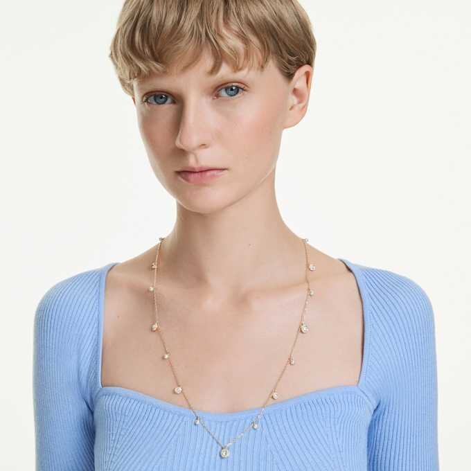 Una Angelic Strandage Crystal Pearl, talla redonda, blanco, chapado en tono dorado Una Angelic Strandage Crystal Pearl, talla redonda, blanco, chapado en tono dorado